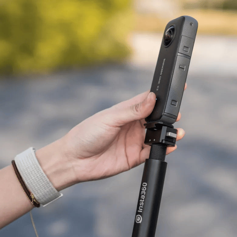 Insta360 Car V - Bayonet Metal Quick Release Mount / Dash Cam Mount