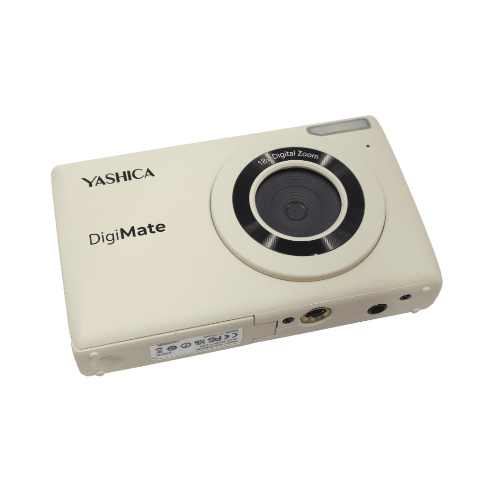 Yashica DigiMate - 64MP Digital Camera / Zoom 18x / 2.7 inch Screen / LED Flash / Type C
