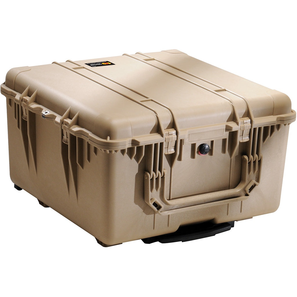 Pelican 1640 Wheeled Protector Transport Case with Foam - Assorted Case