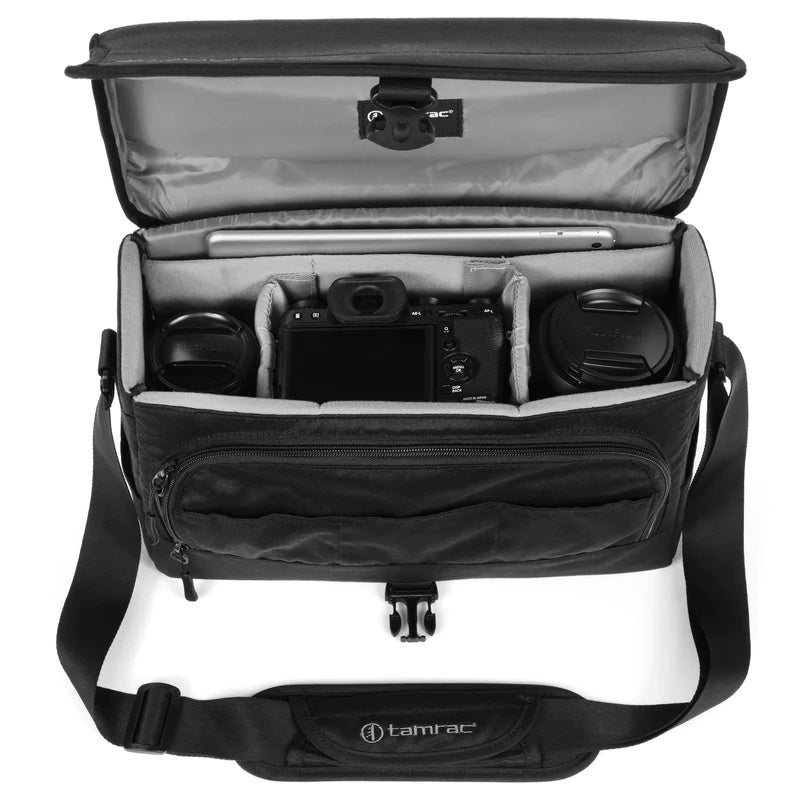 Tamrac Derechoe 8 Camera Shoulder Bag